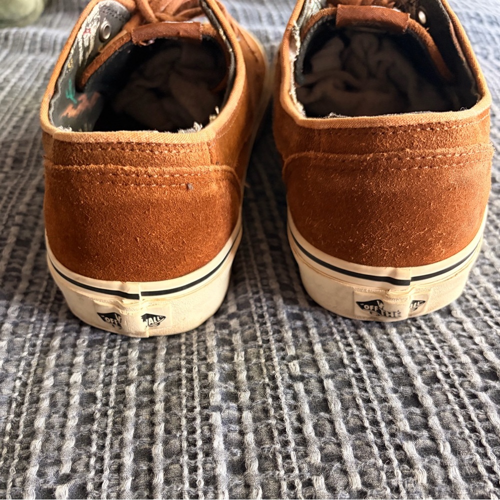 VANS BRIGATA DESERT TRIBE SUEDE/ MONKS ROBE - Picture 6 of 7